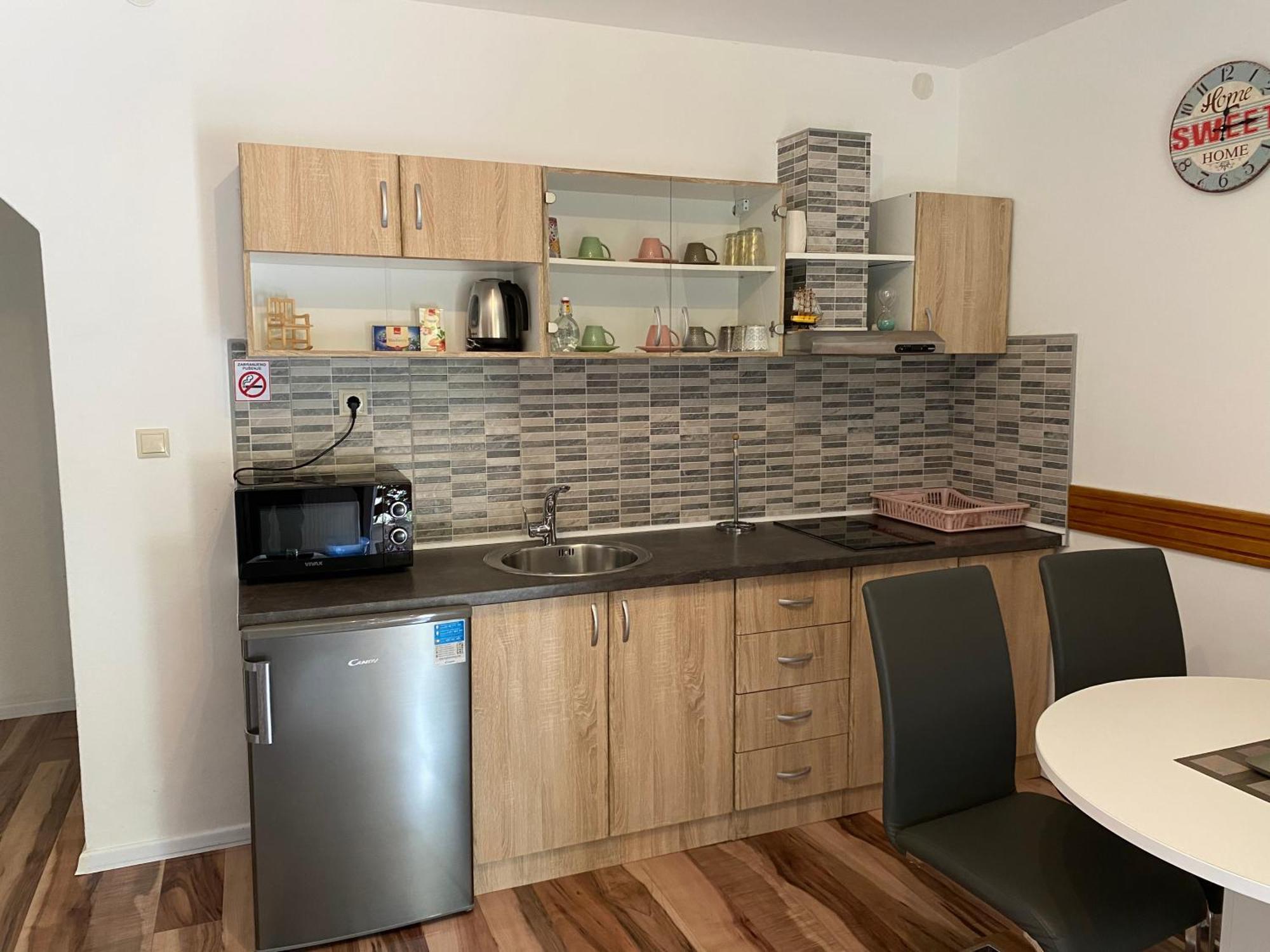 Apartment Liso 塞里特雷尼科 外观 照片